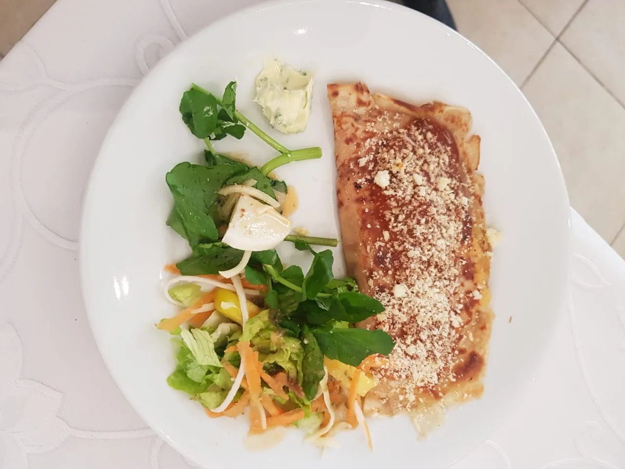 6b418911-6f8a-44c3-bdec-f6ad41ce763b-1